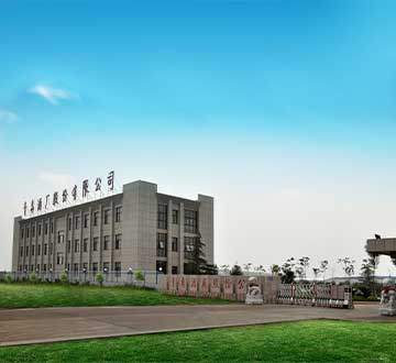 青島酒廠大門(mén)